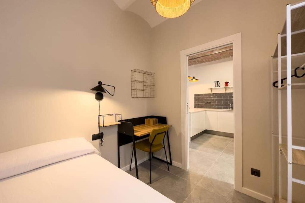Bebarceloner Sants Apartments - 2 Bedrooms Kültér fotó